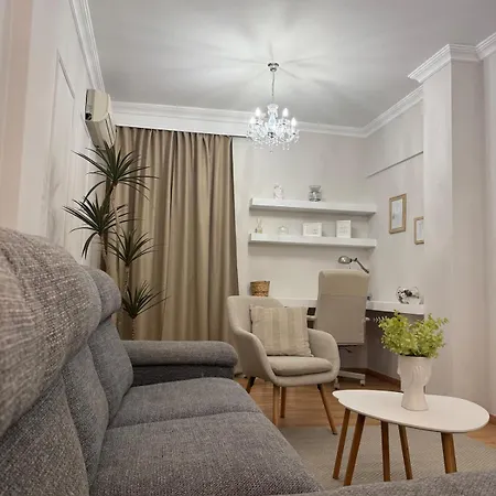 Cozy & Stylish Apartment *