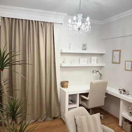 Apartment Cozy & Stylish Thessaloniki